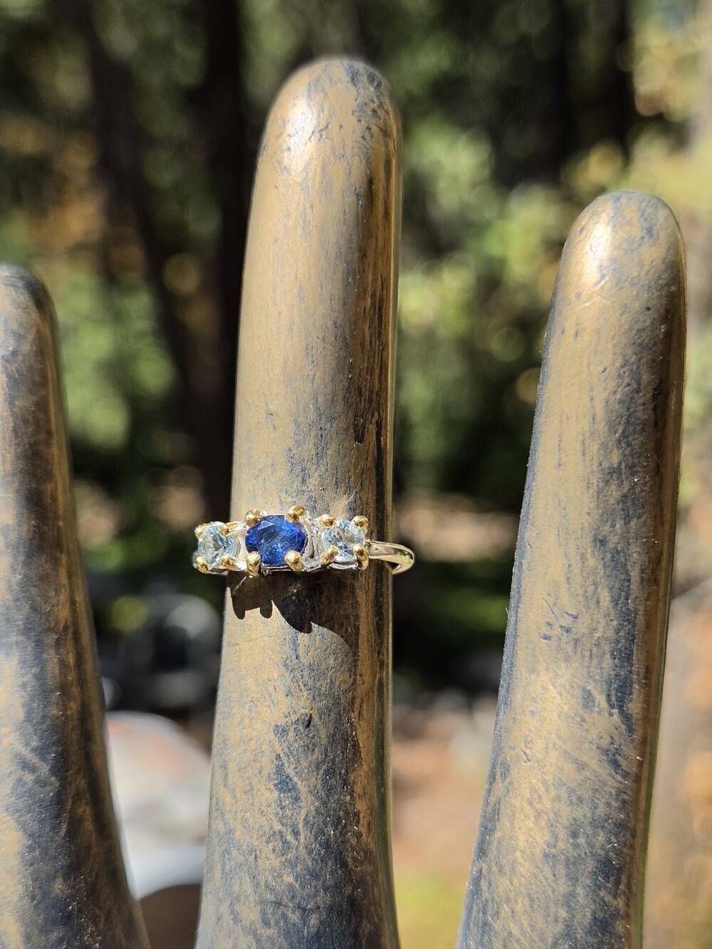 Blue Sapphire & BlueTopaz Three-Stone Ring Stetling & Gold Sz6 - Picture 3 of 7